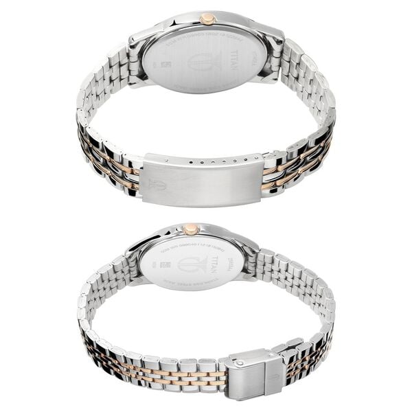 Titan Bandhan Quartz Analog with Day and Date Silver Dial Stainless Steel Strap Watch for Couple