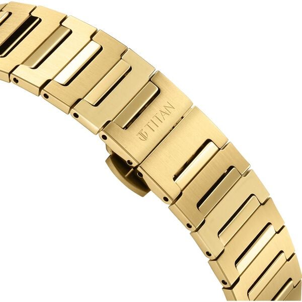 Edge Meister Quartz Analog with Date Green Dial Golden Stainless Steel Strap Watch For Men