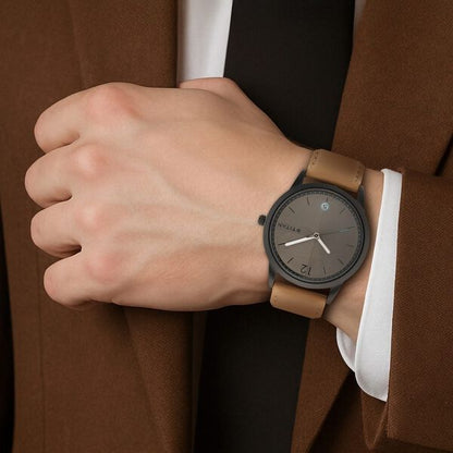 Titan Men's Timeless Style Watch: Refined Anthracite Dial and Lather Strap