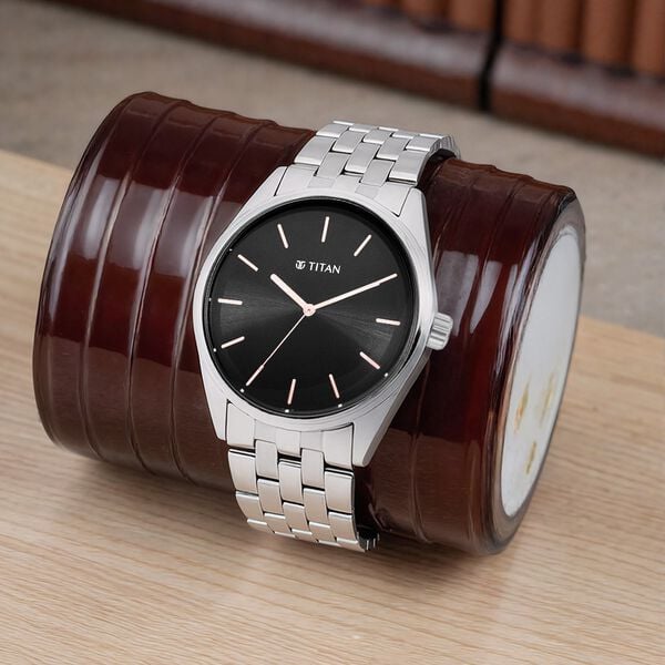 Titan Workwear Quartz Analog Black Dial Silver Stainless Steel Strap Watch For Men