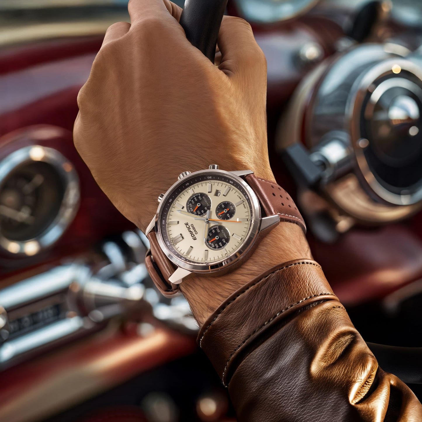 Standard Chronograph EFR-575L-7A (ED657)