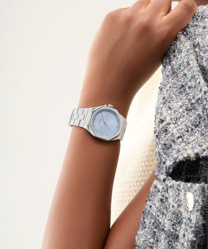 Women Quartz Blue Dial Analog Stainless Steel Watch GW0873L1